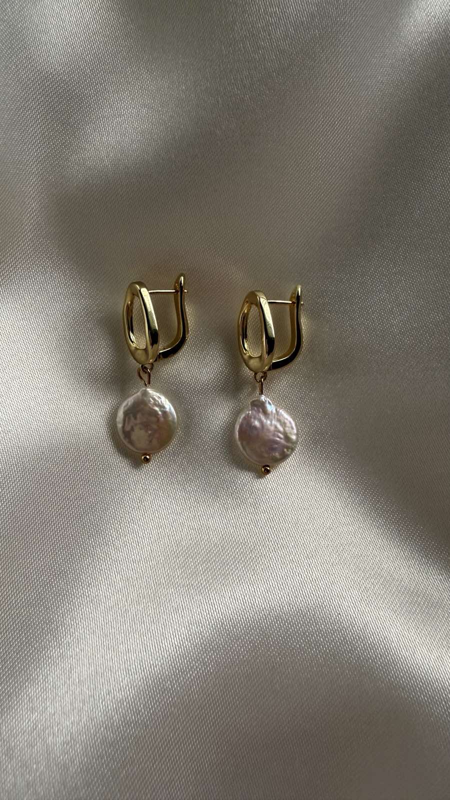 Golden Ripple Pearl Drops