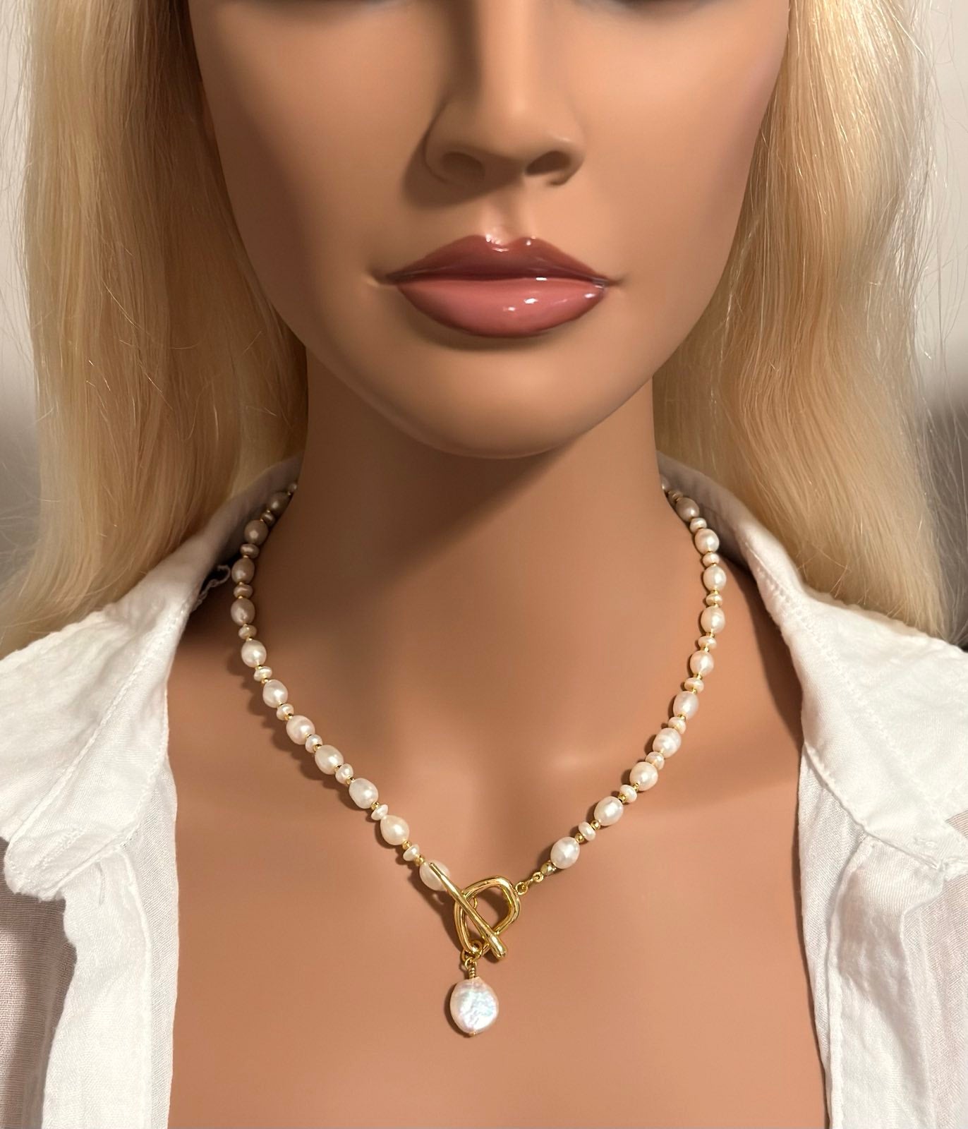 Golden Embrace Necklace