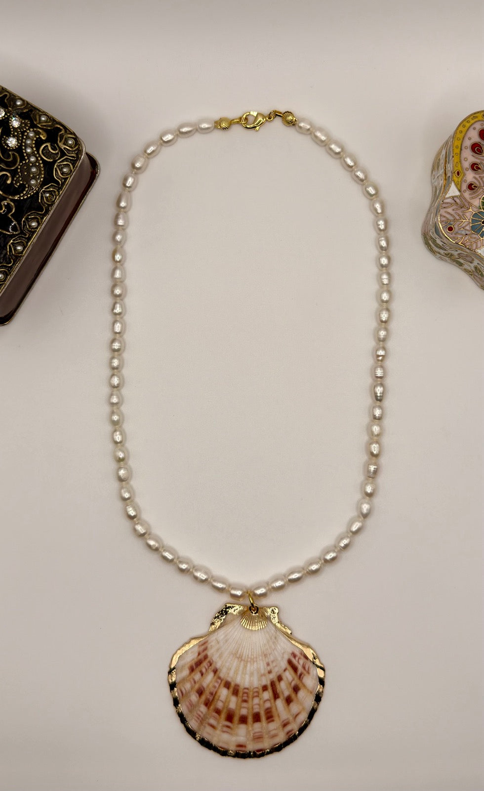 Golden Coast Pearl Shell Necklace