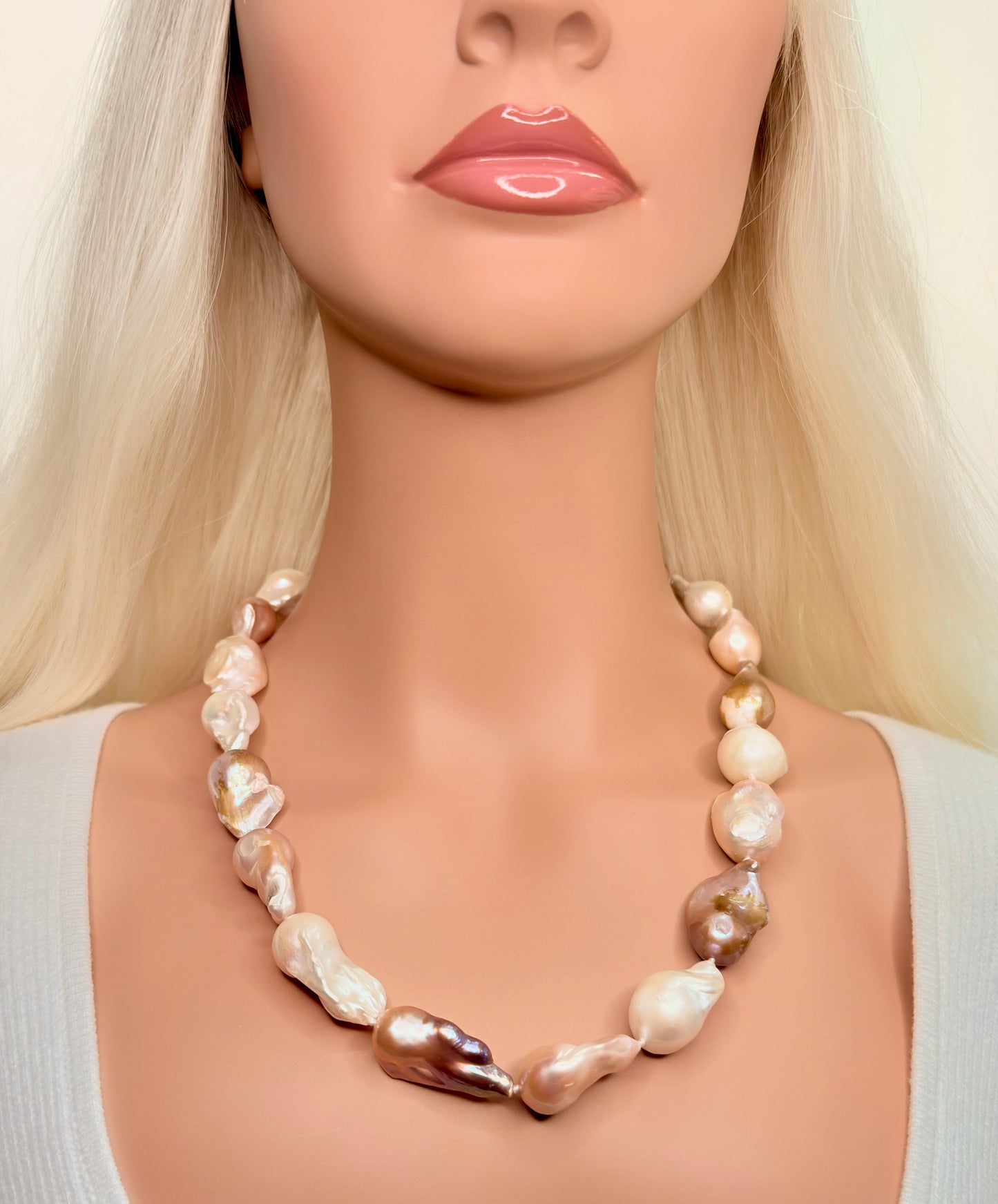 Aurora Luxe Baroque Pearl Necklace
