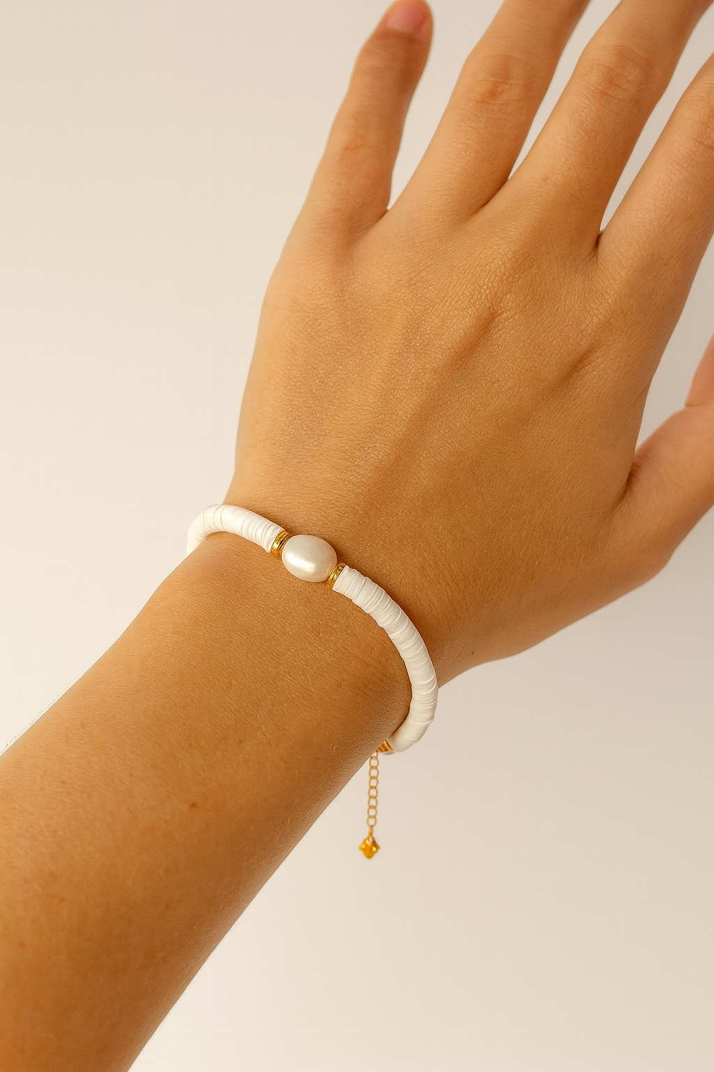 Golden Pearl Glimmer Bracelet