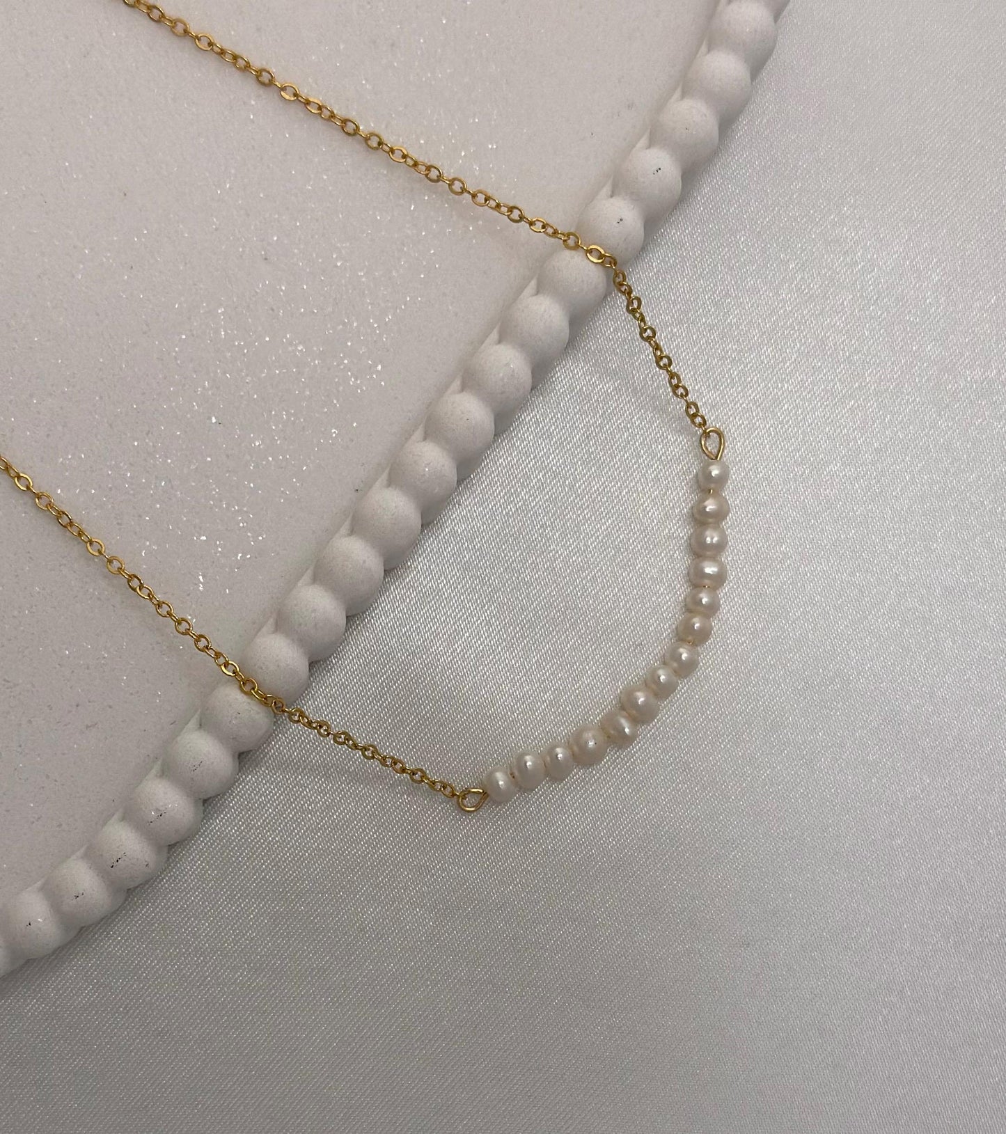 Curved Freshwater Pearl Choker, Dainty Pearl Necklace, Bridal Jewelry, Beaded Pearl Gemstone Necklace, Layering Necklace, Gift for Her