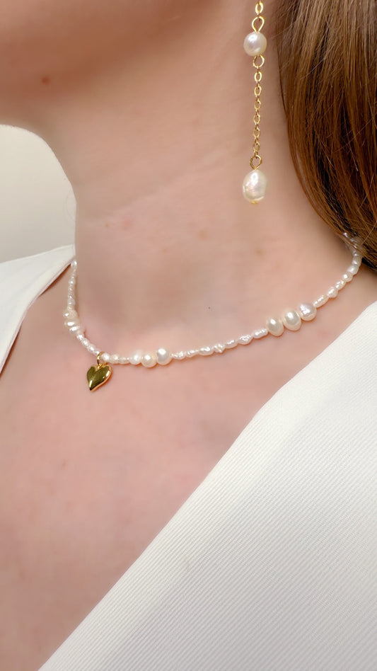 Sweetheart Glow Necklace