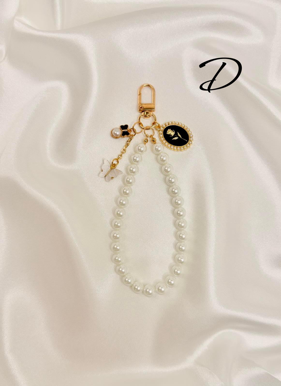 Cameo Muse Pearl Wristlet Phone / Keychain