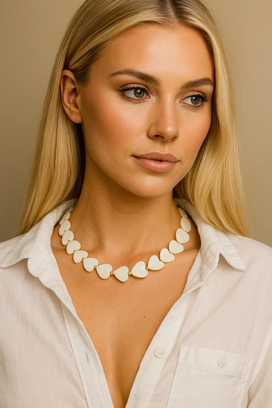 Coastal Heart Glow Shell Necklace