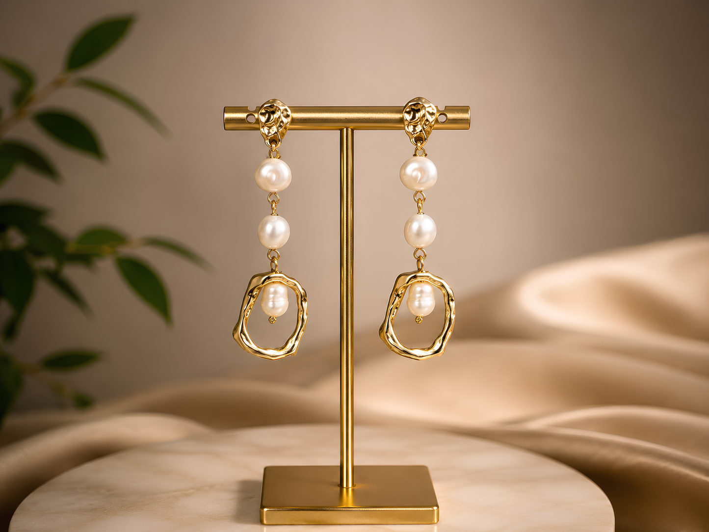 Luna Pearl Drops