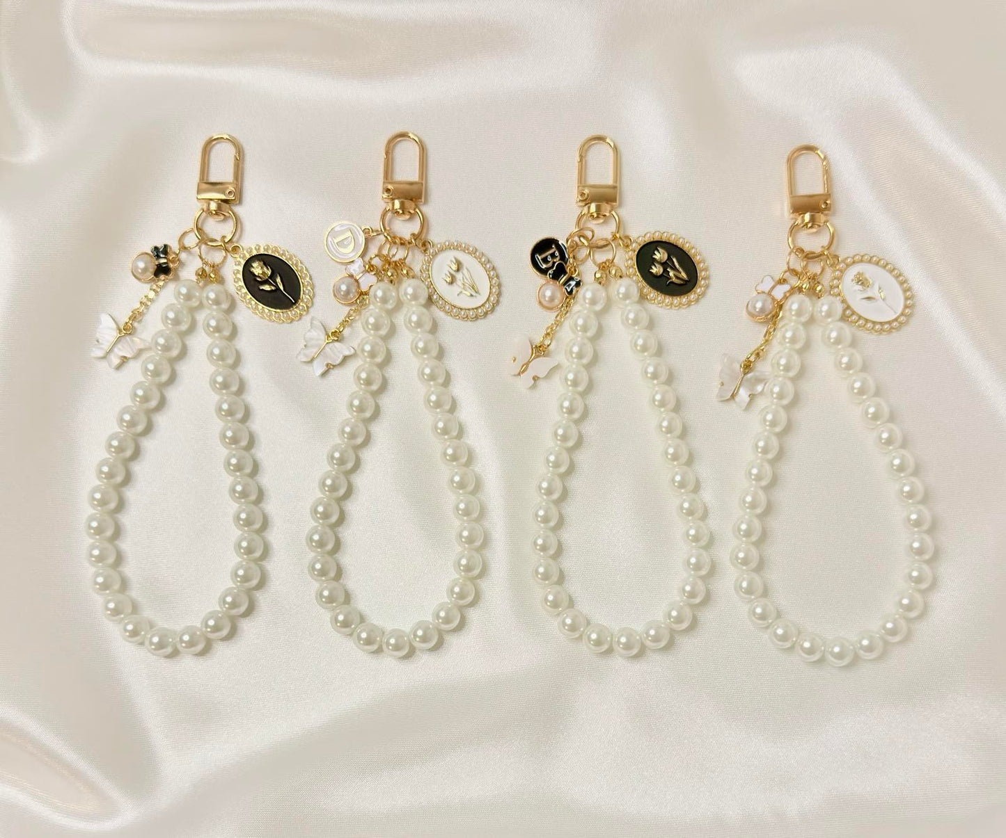 Cameo Muse Pearl Wristlet Phone / Keychain