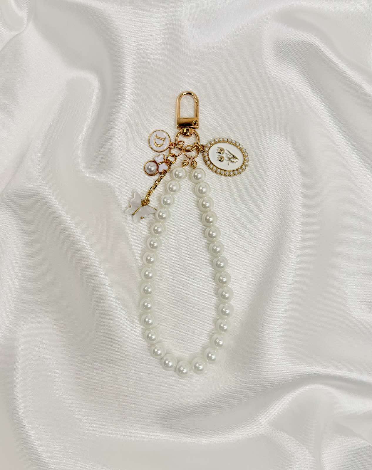 Cameo Muse Pearl Wristlet Phone / Keychain