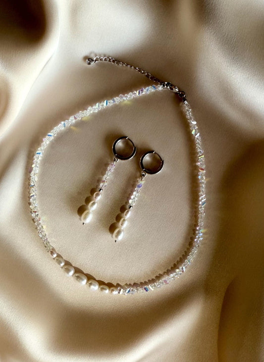 Aurora Dew - Freshwater Pearl & Crystal Set